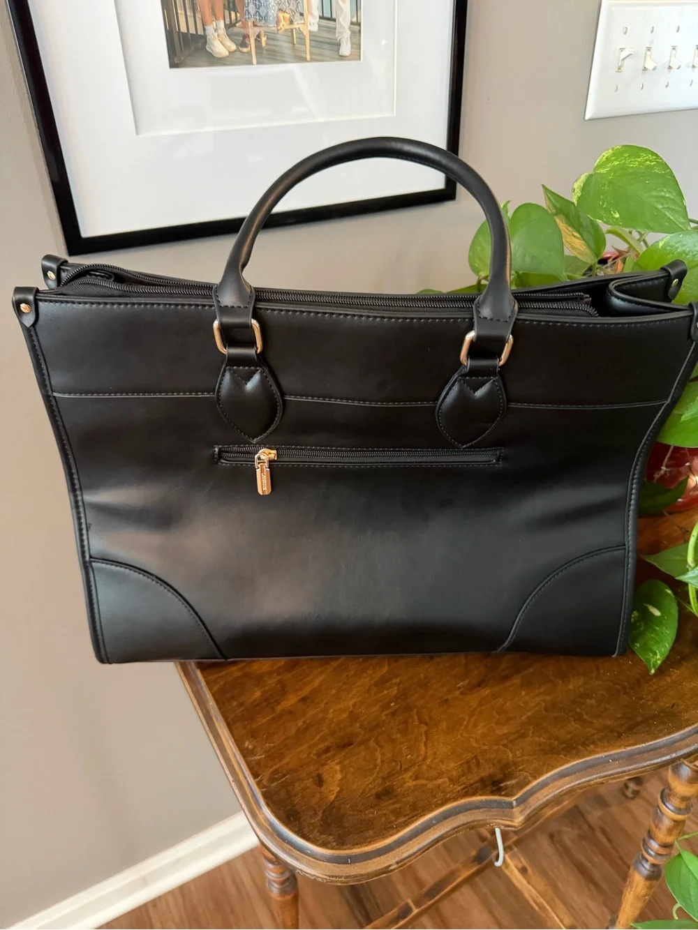 Loveook Black Laptop Tote with Detachable Strap and Wristlet